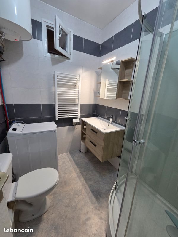 Appartement à louer, 32m², Saint-Étienne