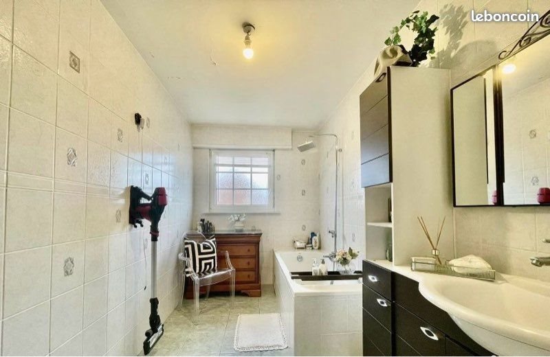 Appartement à louer, 96m², Puttelange-aux-Lacs