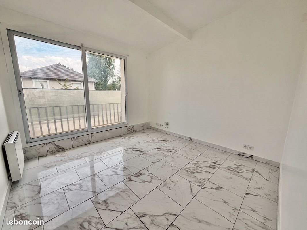 Appartement à louer, 50m², Livry-Gargan