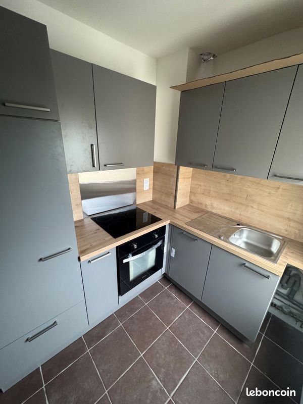 Appartement à louer, 35m², Tours