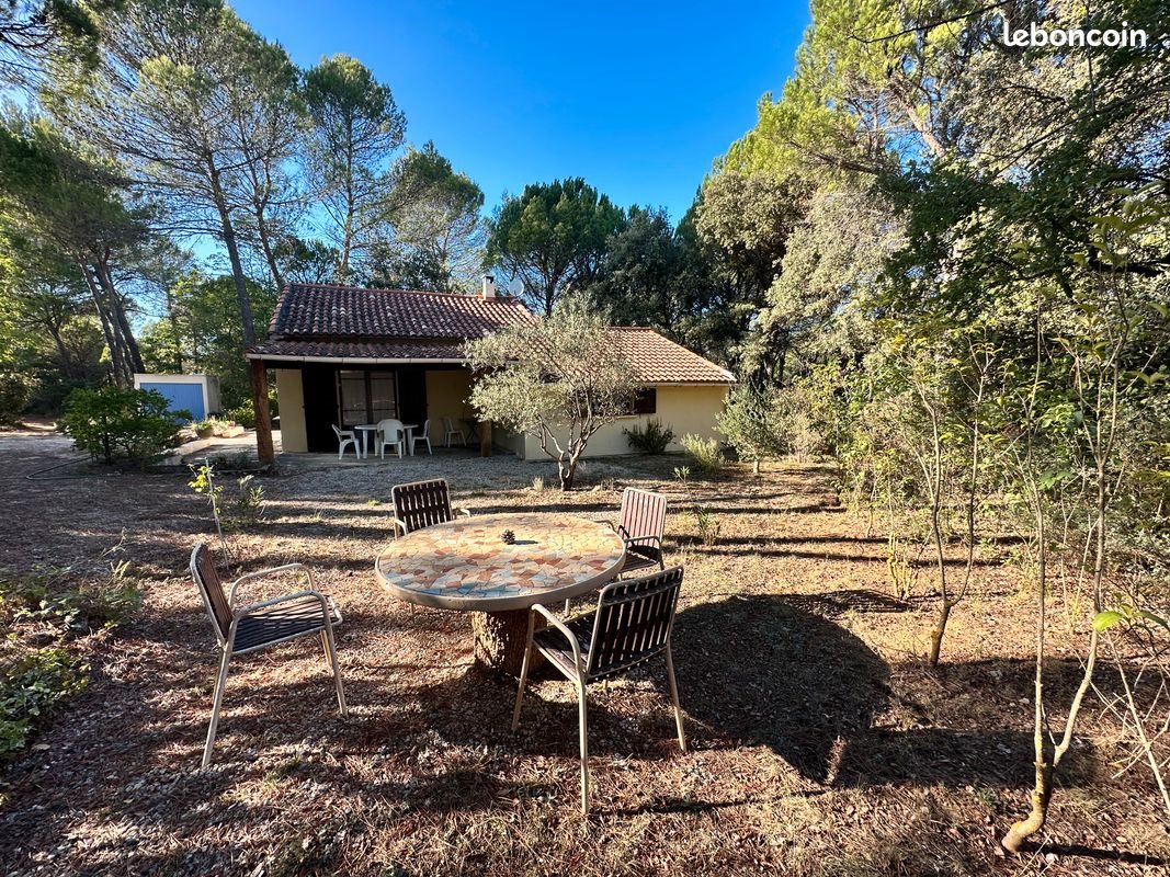 Maison à vendre, 68m², Jouques