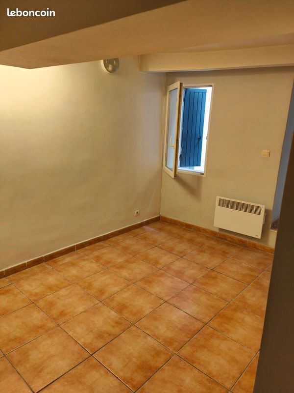 Appartement à louer, 14m², Salon-de-Provence