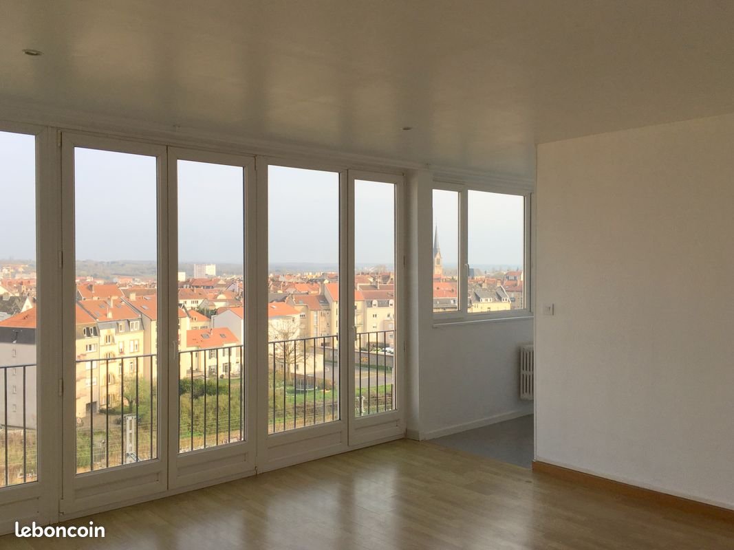 Appartement à louer, 28m², Metz