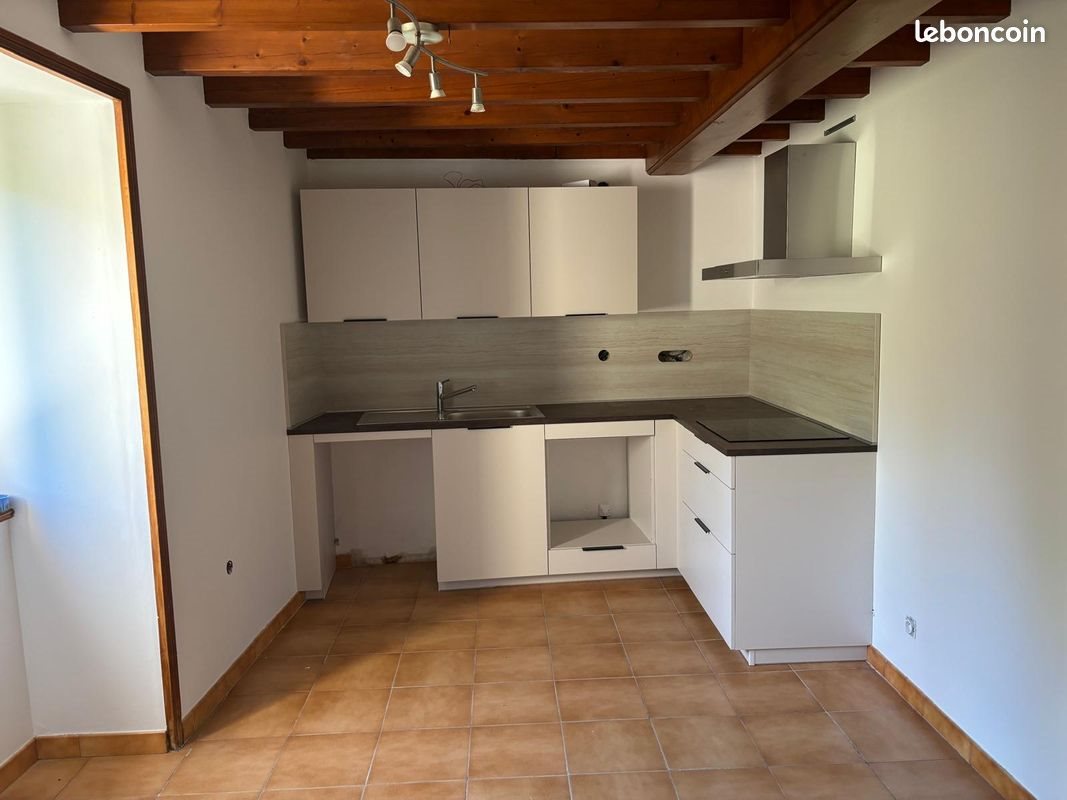 Appartement à louer, 109m², Villevocance