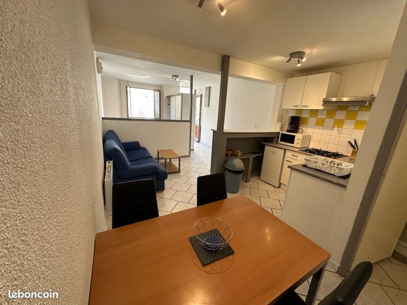 Appartement à louer, 32m², Viviers