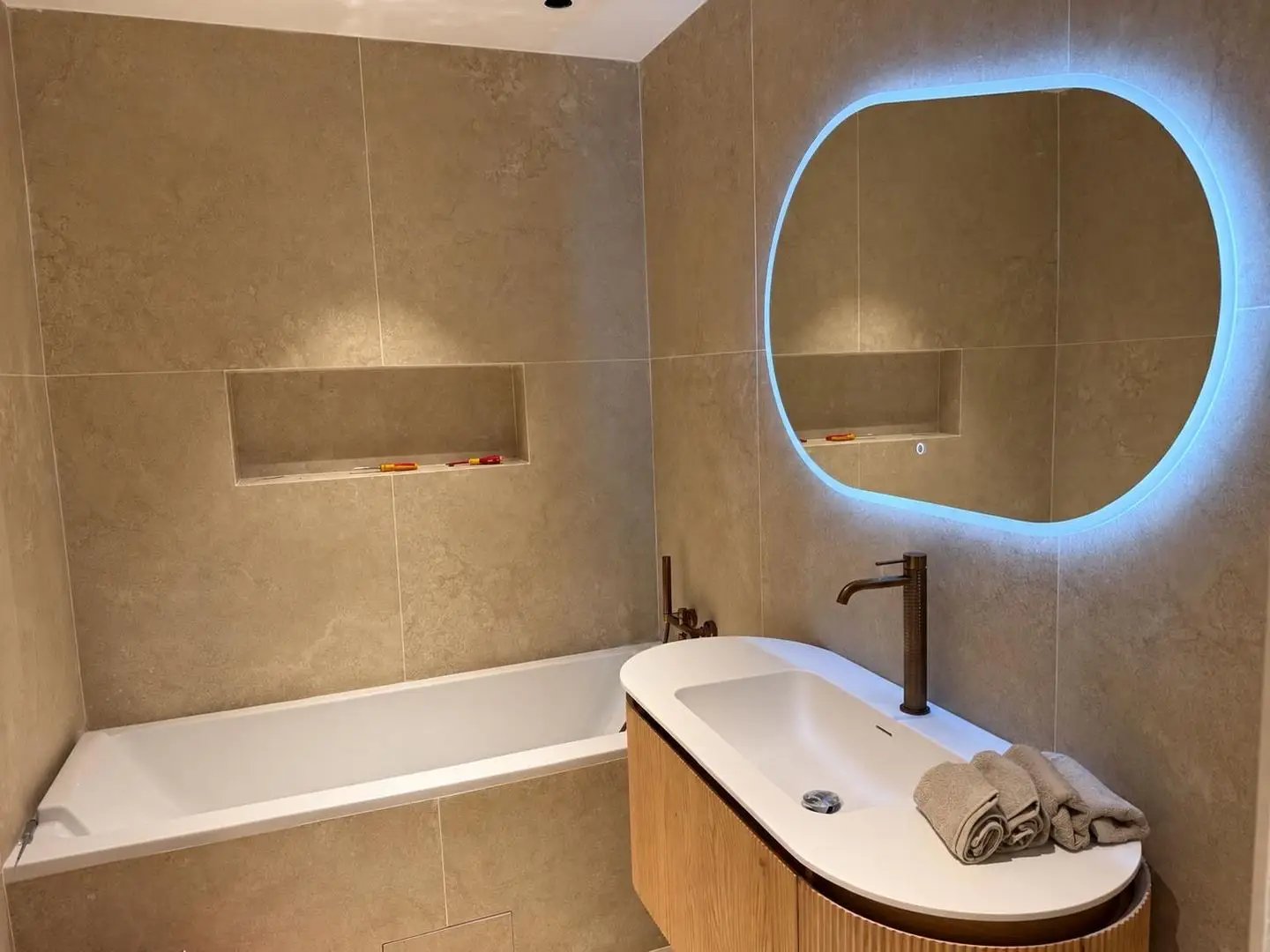 Appartement à louer, 110m², Marseille 8ème