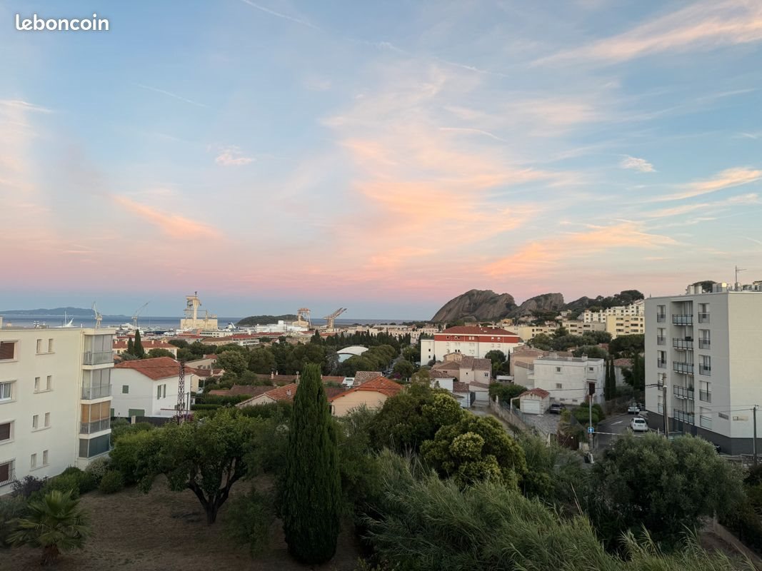 Appartement à louer, 70m², La Ciotat