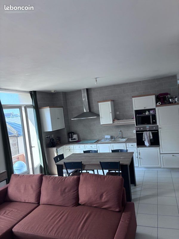 Appartement à louer, 74m², Ploudalmézeau
