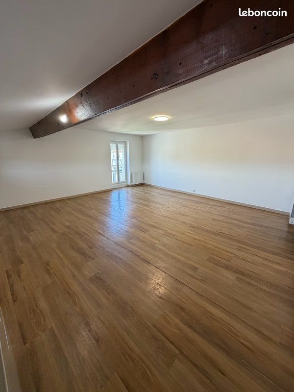 Appartement à louer, 40m², Millery