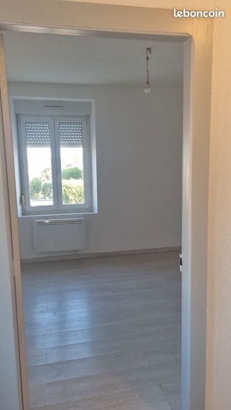Appartement à louer, 60m², Froideconche