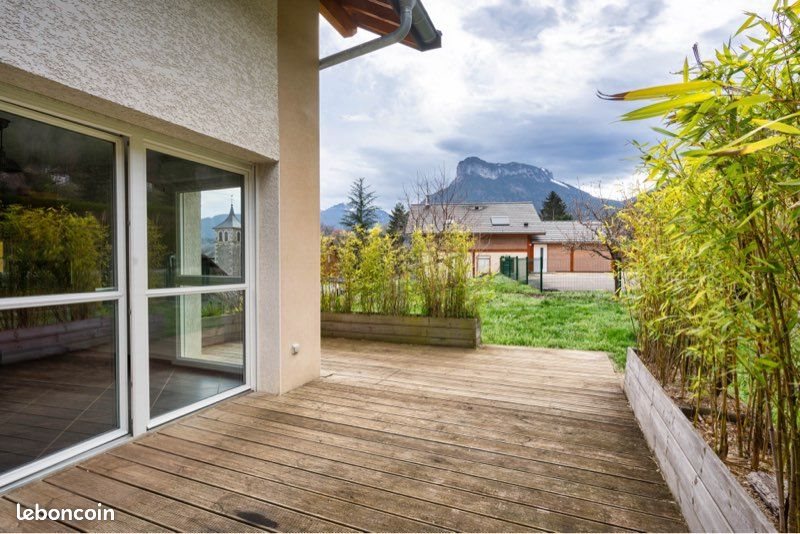 Appartement à louer, 65m², Lathuile