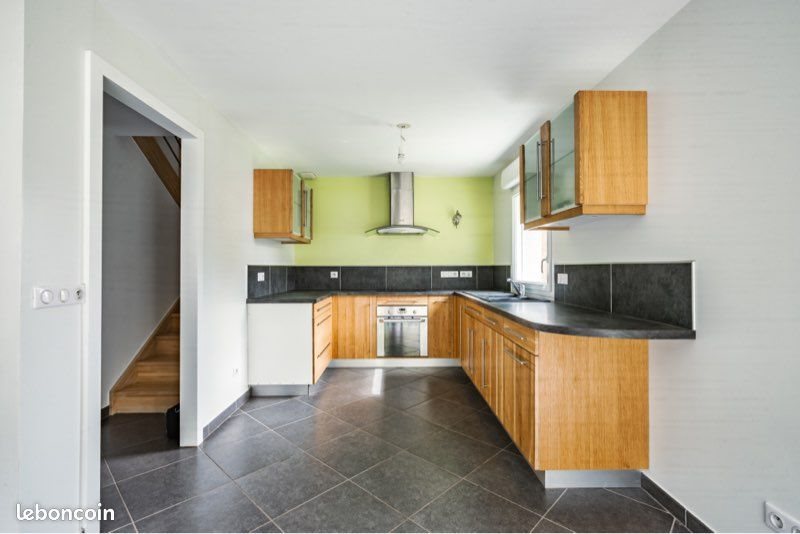 Appartement à louer, 65m², Lathuile