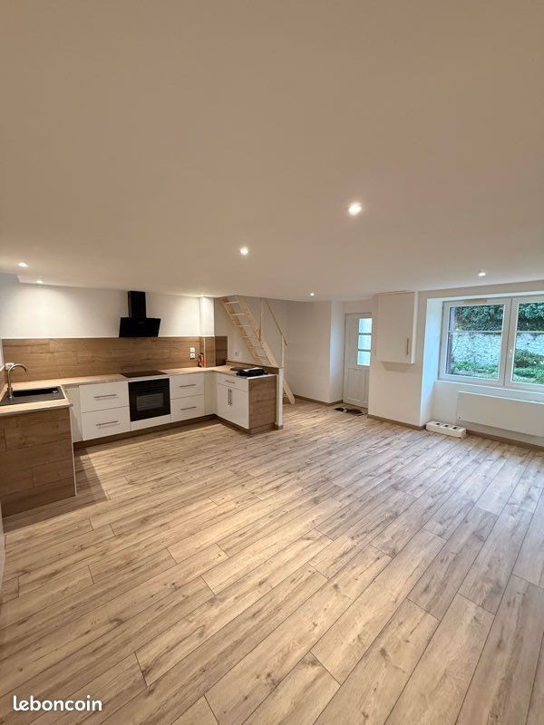 Maison à louer, 60m², Pré-en-Pail