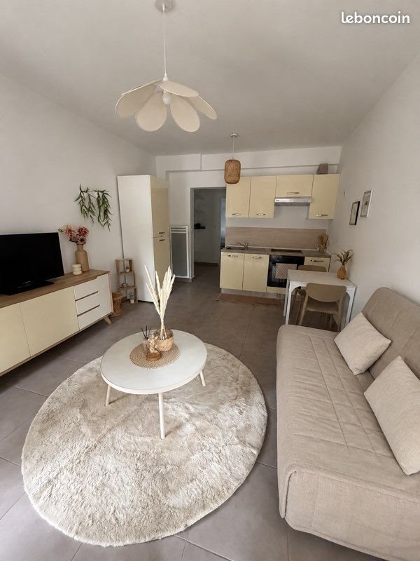 Appartement à louer, 25m², Roquefort-les-Pins