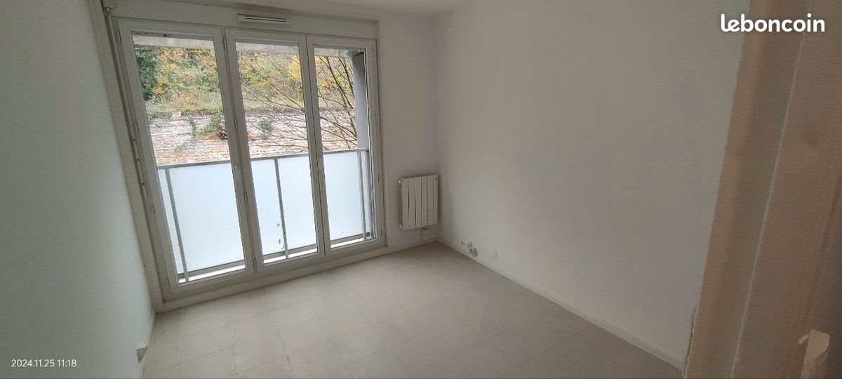 Appartement à louer, 70m², Neuville-sur-Saône