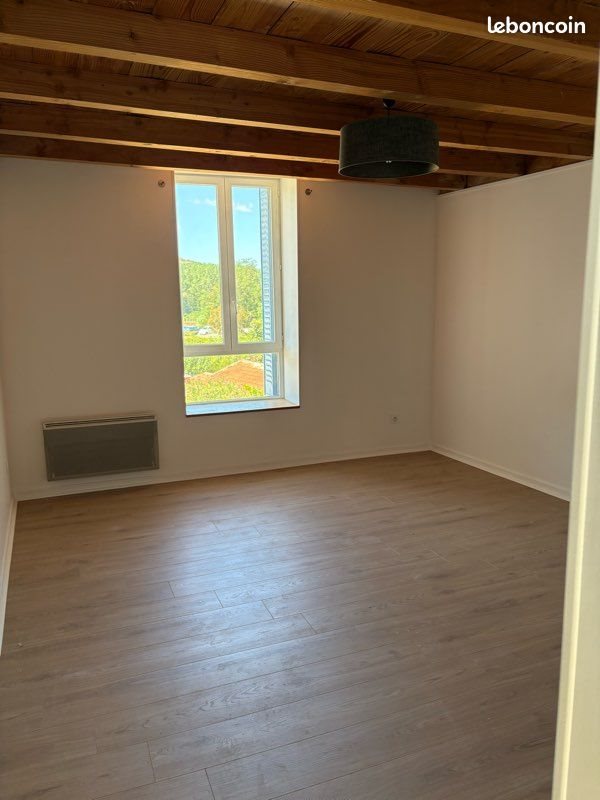 Maison à louer, 74m², Remoulins