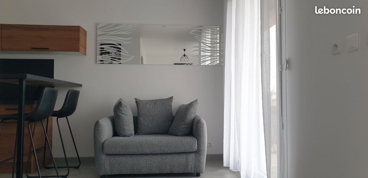 Appartement à louer, 29m², Meyzieu