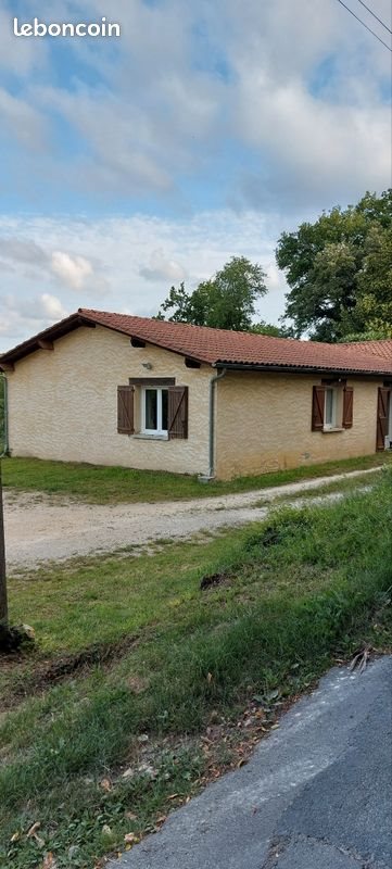 Maison à louer, 90m², Lembras