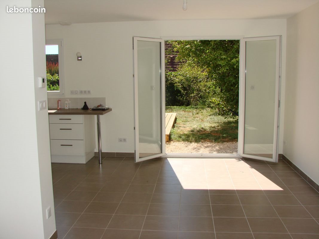 Maison à louer, 104m², Serre-les-Sapins