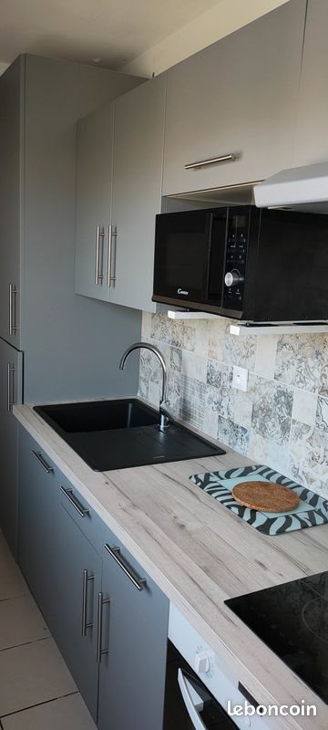 Appartement à louer, 25m², Hyères