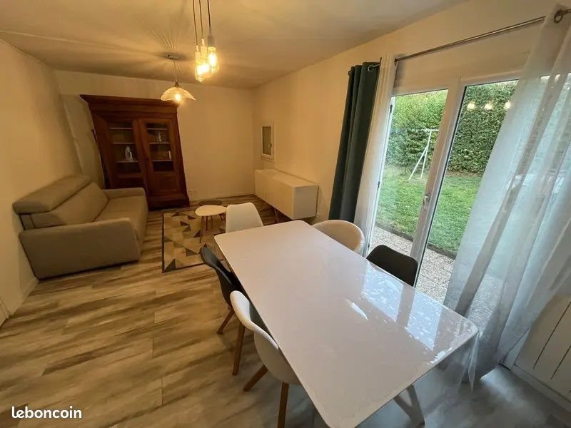 Maison à louer, 84m², Poitiers