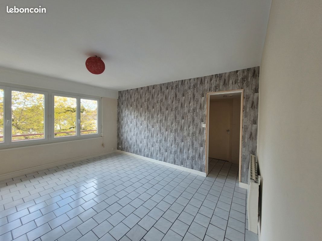 Appartement à louer, 64m², La Clayette