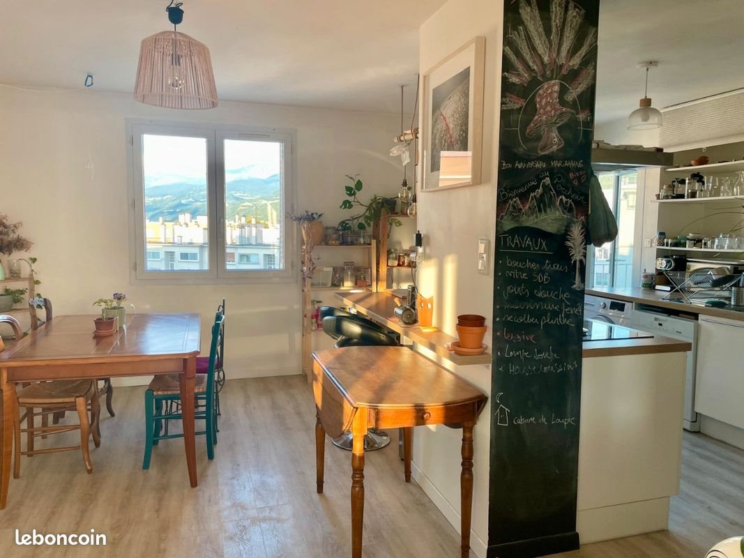 Appartement à louer, 68m², Grenoble