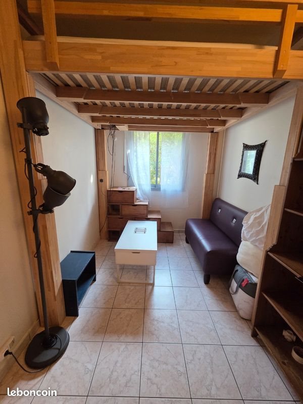 Appartement à louer, 10m², Versailles