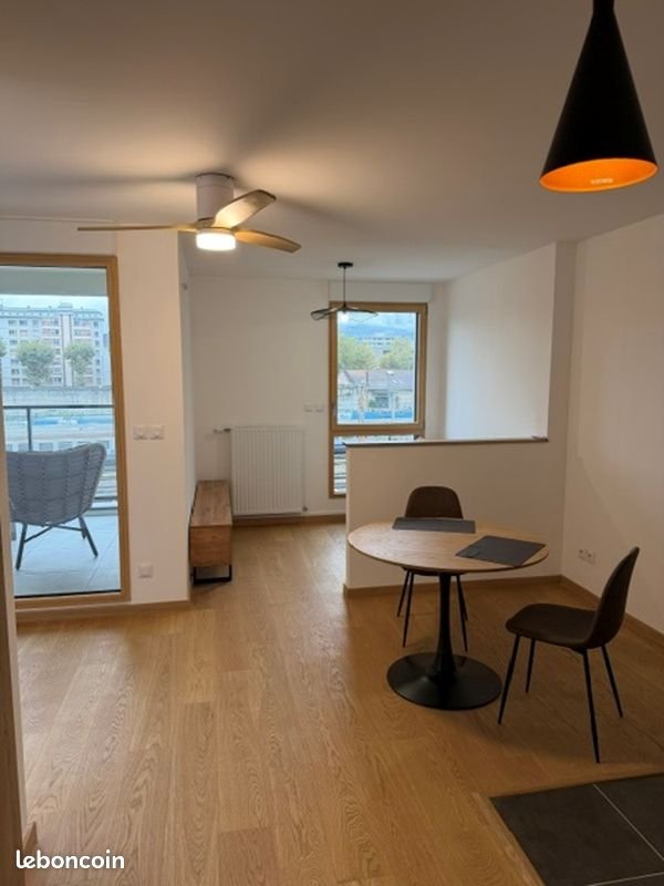 Appartement à louer, 30m², Chambéry