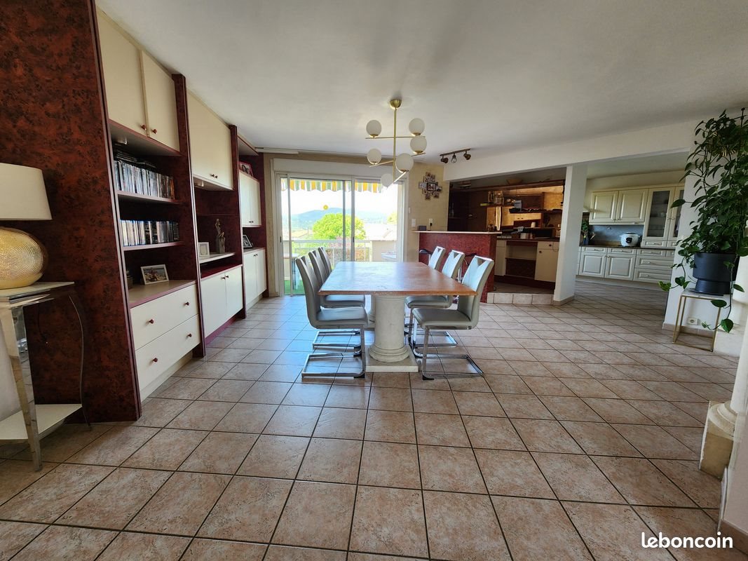 Appartement à vendre, 260m², Alès