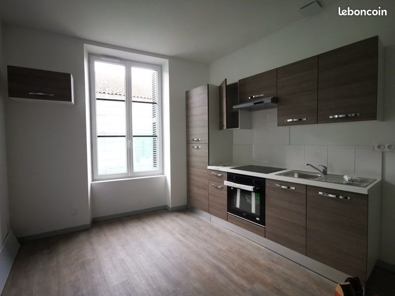 Appartement à louer, 28m², Nontron