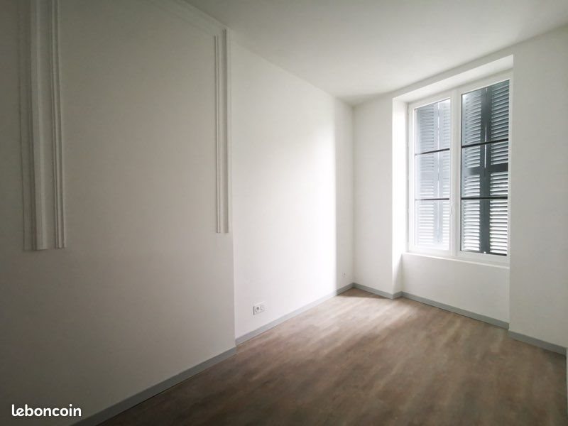 Appartement à louer, 28m², Nontron