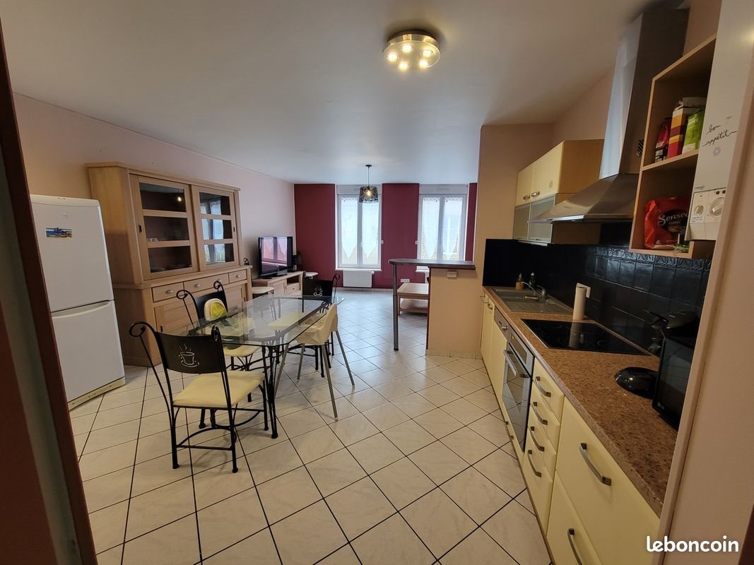 Appartement à louer, 54m², Sedan