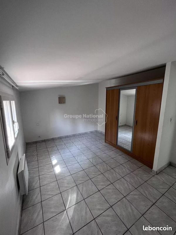 Maison à louer, 70m², Pélissanne