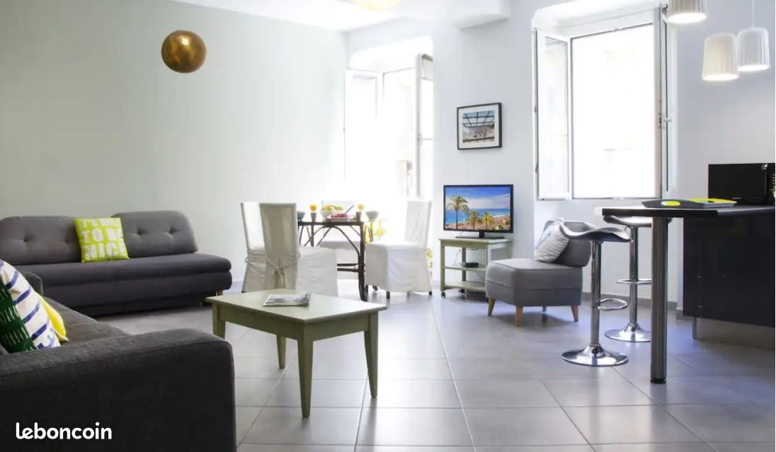 Appartement à louer, 70m², Nice