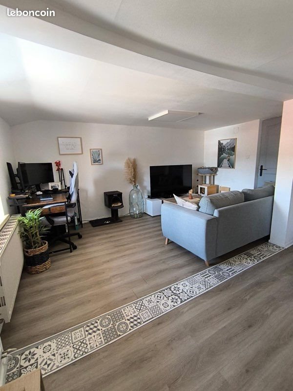 Appartement à louer, 74m², Vitry-sur-Orne