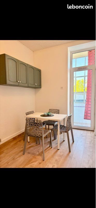 Appartement à louer, 26m², Roanne