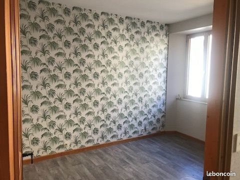 Appartement à louer, 36m², Saint-Chély-d'Apcher