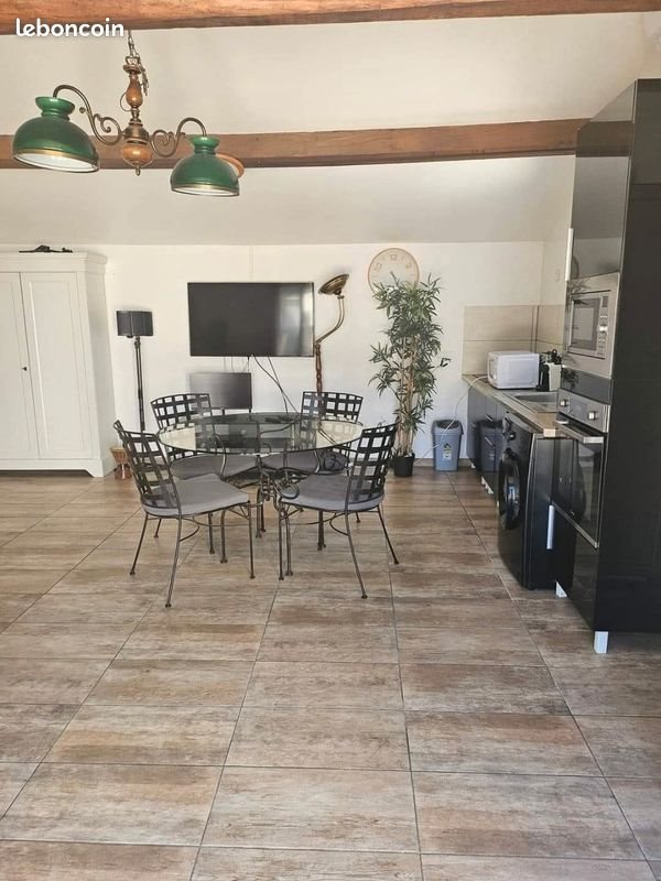 Appartement à louer, 28m², Fréjus