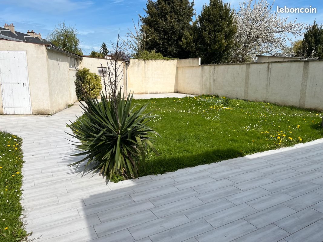 Maison à louer, 80m², Caen
