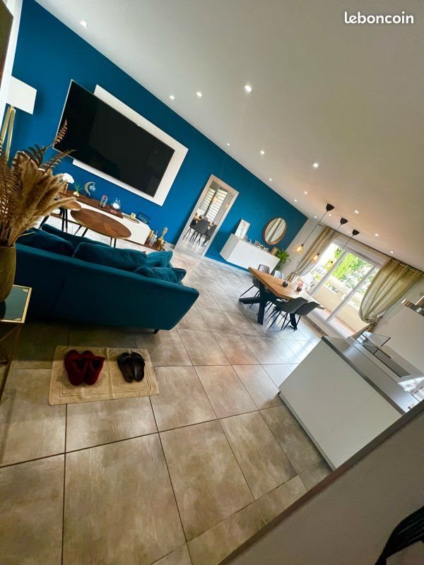 Appartement à louer, 82m², Marseille 11ème