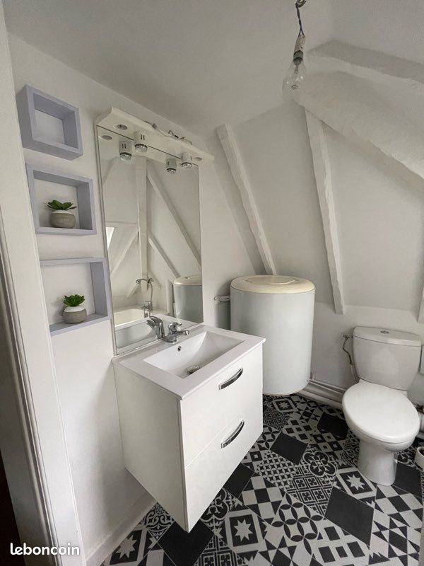 Appartement à louer, 20m², Brive-la-Gaillarde