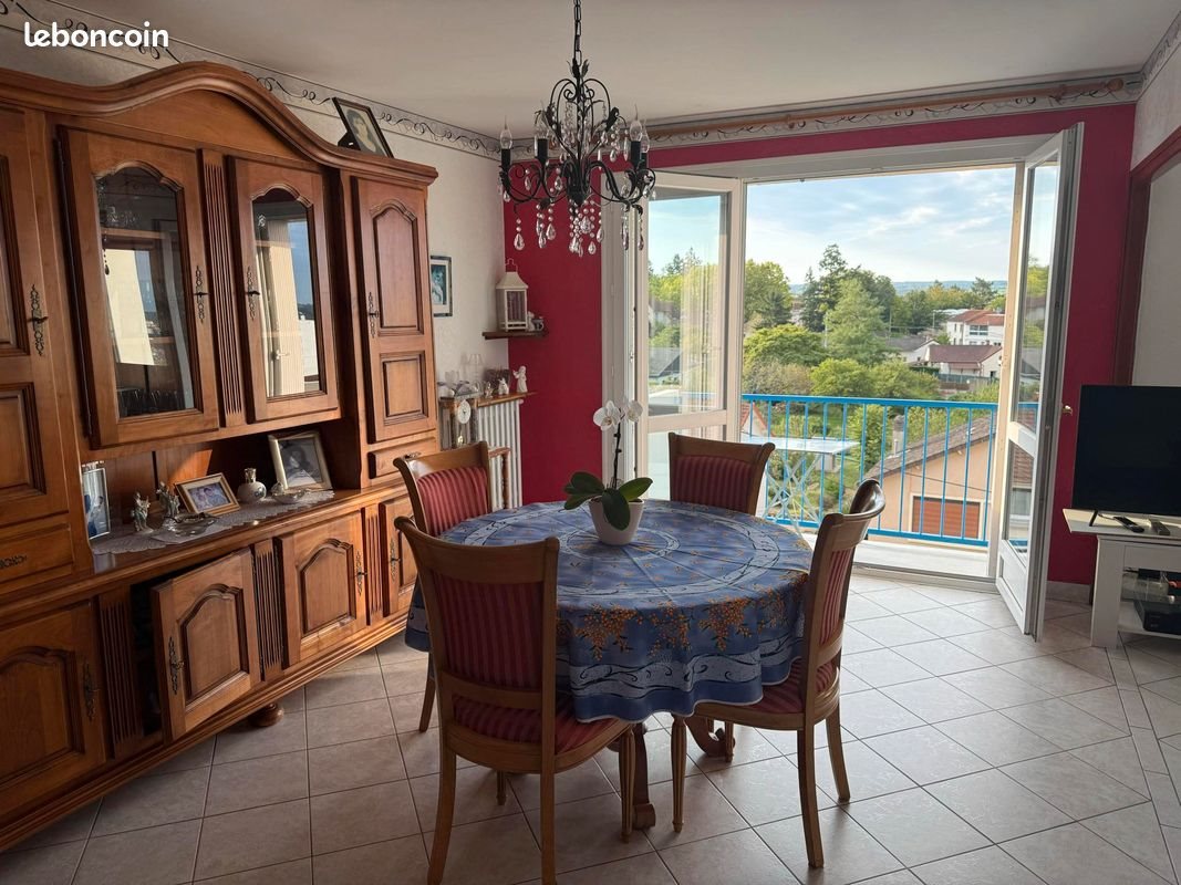 Appartement à vendre, 66m², Montluçon