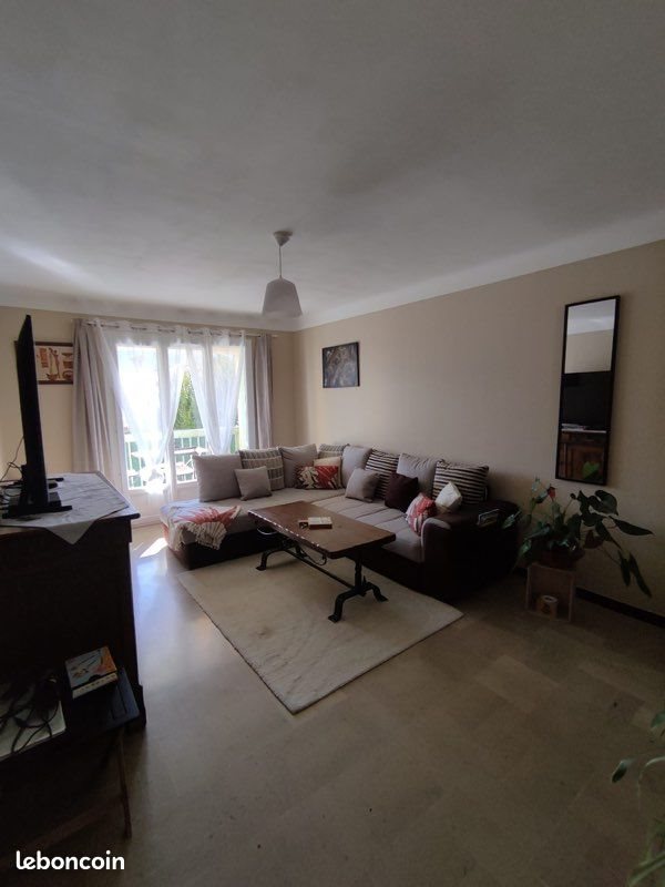 Appartement à louer, 90m², Prades