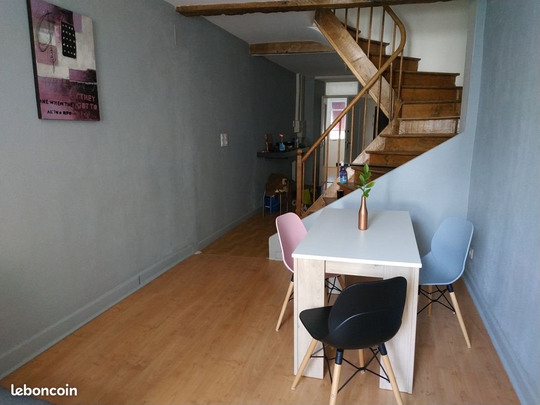 Appartement à louer, 70m², Naucelle