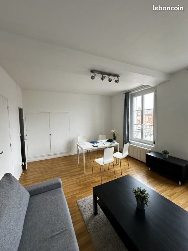 Appartement à louer, 44m², La Ferté-Saint-Aubin