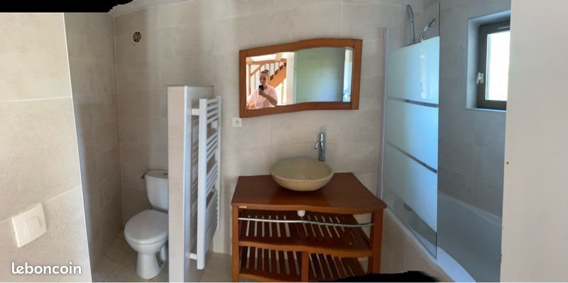 Maison à louer, 65m², Cublize