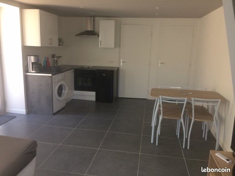 Maison à louer, 48m², Cheval-Blanc