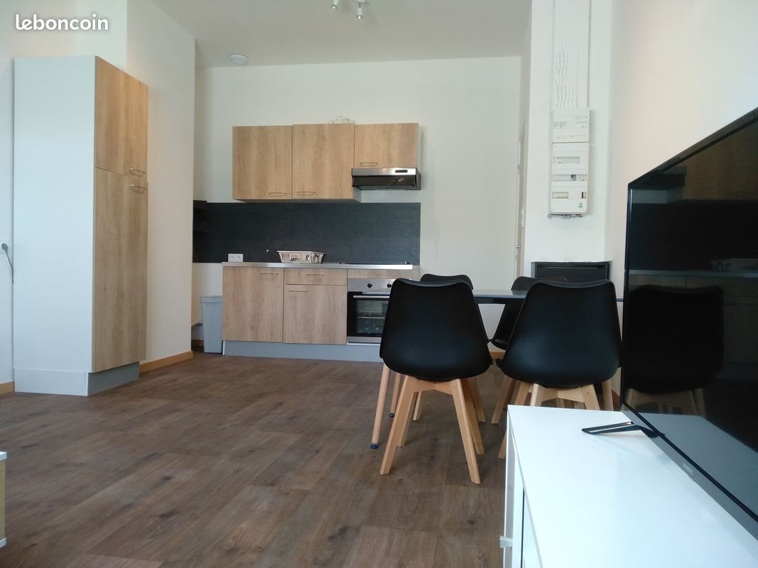 Appartement à louer, 55m², Camors