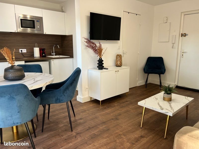 Appartement à louer, 24m², Fréjus